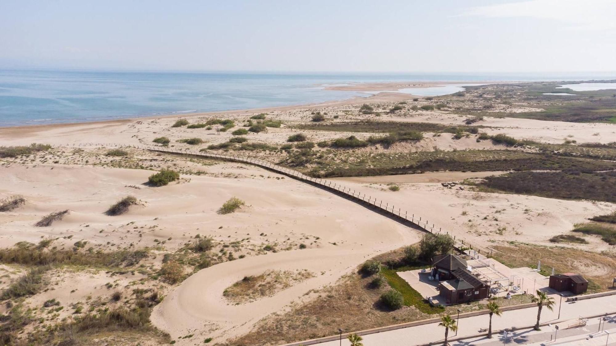 Eusebio - Casa En Riumar Para 4 Personas Y En Primera Linia De Mar - Deltavacaciones Екстериор снимка