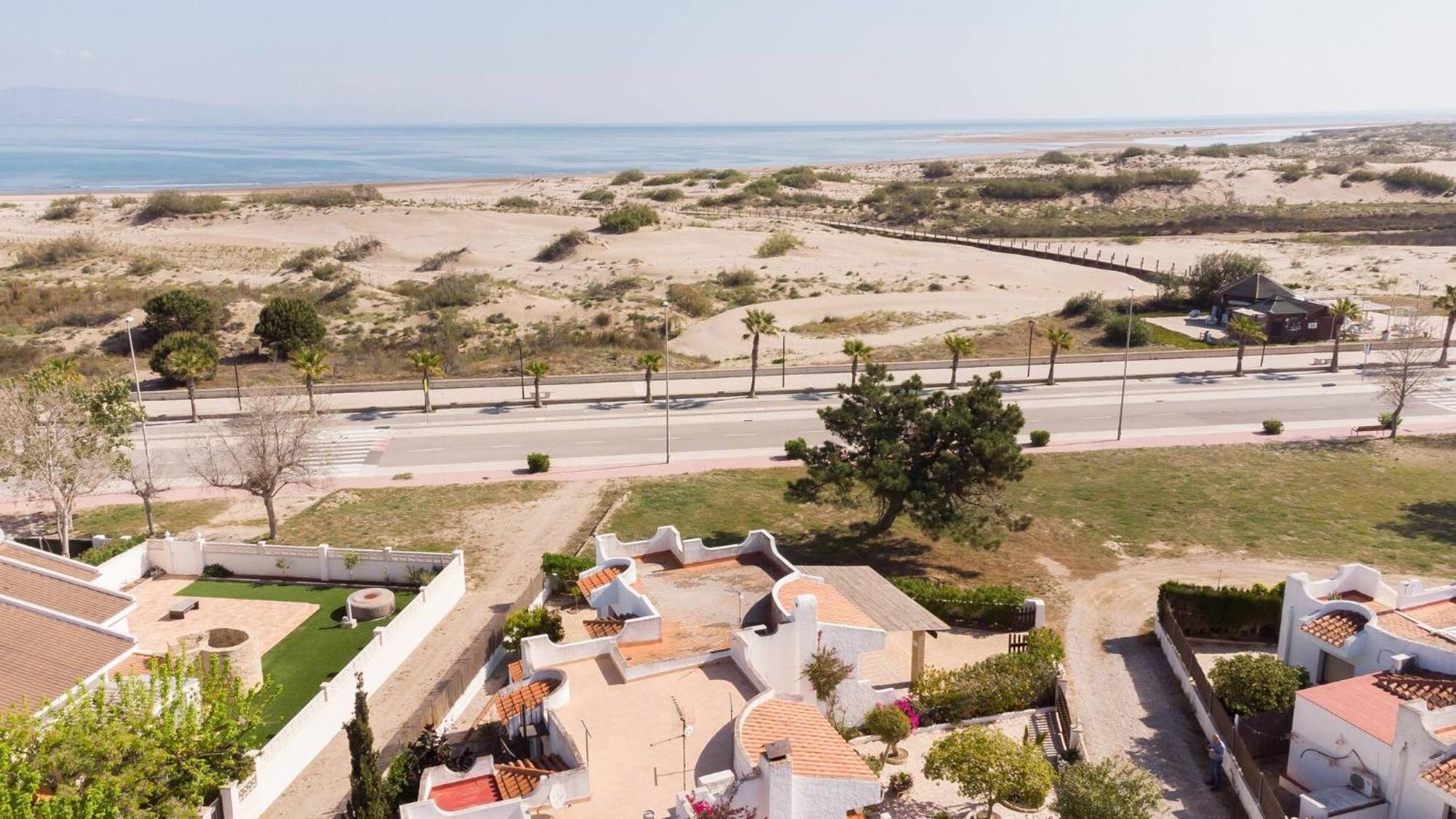 Eusebio - Casa En Riumar Para 4 Personas Y En Primera Linia De Mar - Deltavacaciones Екстериор снимка